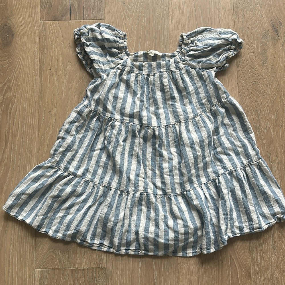 Dress stripes